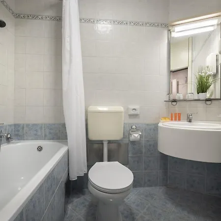 Rubin Готель Пореч