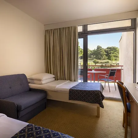 Rubin Hotell 3*